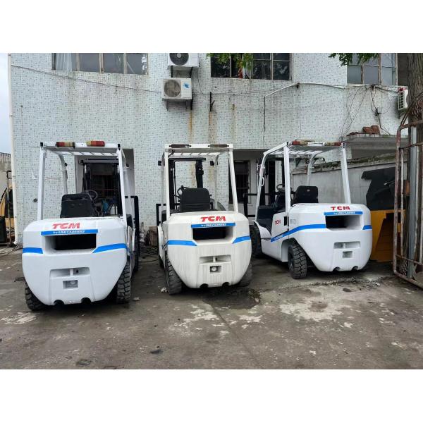 Safer Used TCM 3 ton 3.5 ton Diesel Forklift with ISUZU YANMAR MISUBISHI engine FD30
