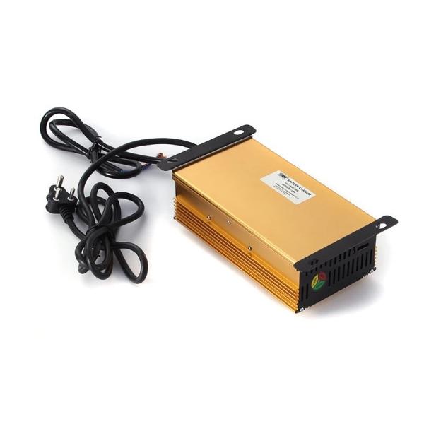 chargeur d'acide de plomb du certificat 42V 2A 42V de la CE CUL kc PSE TUV de chargeur de batterie d'ion de lithium de 42v 3a 42v 3a pour l'e-scooter de ville
