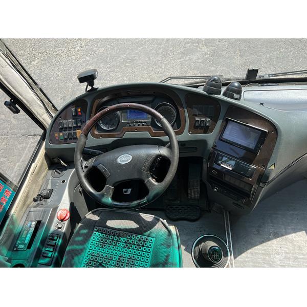 Дизельный туристический автобус 37 мест 2 двери LHD Euro 4 с ручной коробкой передач