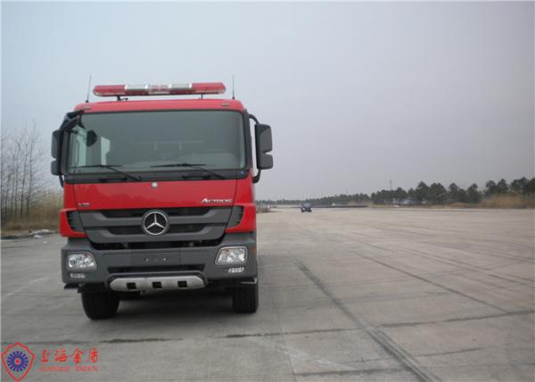 Mercedes 8X4 Drive Six Seats Commercial Foam Firefighting Truck Huge Capacity