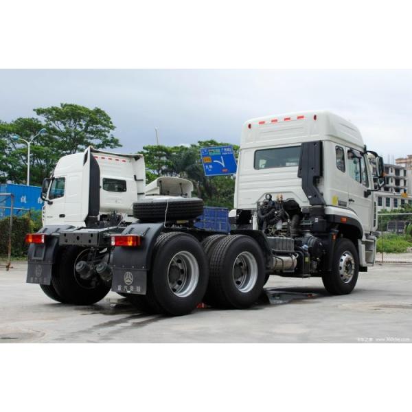 12 Forward Shift SinotruK Haohan J7G 4*2 6*4 CHG LNG Special Truck Traction Head