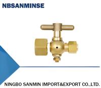 Brass Ventilateur à trois voies de connexion des manomètres de pression 0,6MPA