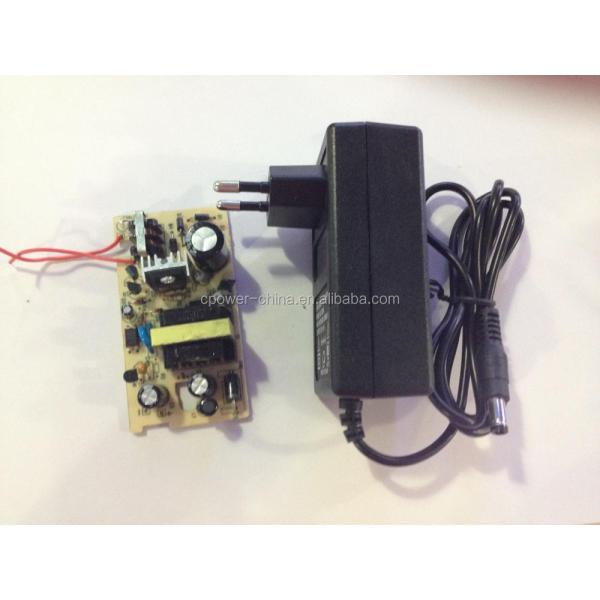 12V/24V DC Output Voltage Wall Plug LED Strip Power Supply Adapter for US EU UK Plug
