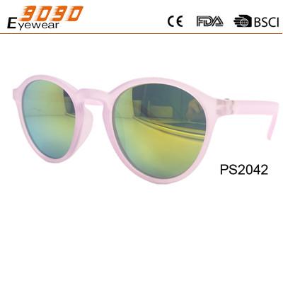 New arrival and hot sale of plastic  round sunglasses,suitable for men and women