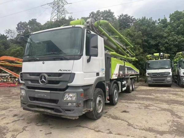 Hauteur d'alimentation 1540 ZLJ5440THB 2019 Zoomlion 56m Pompes à béton camion avec Mercedes Benz châssis monté pompe