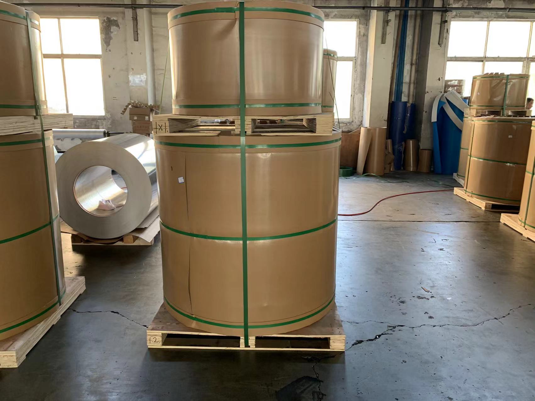 PVDF Pre покрасило алюминиевые катушку/лист для делать доску реклам