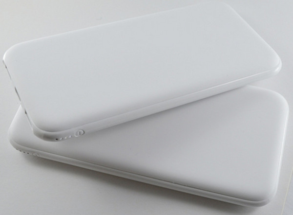 Ультра тонкие загрузочные люки портативной машинки 2 компактируют банк 10000мАх Ли силы - батарею полимера