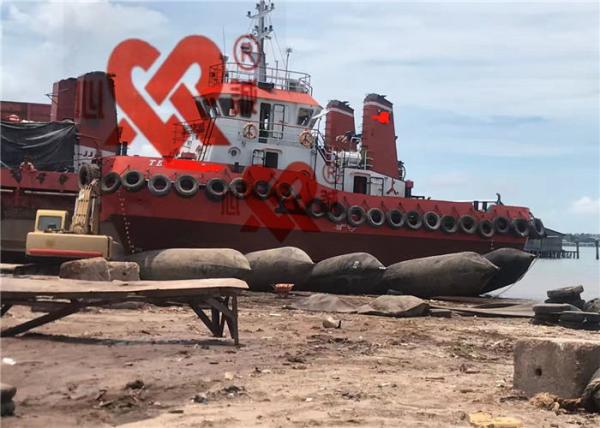 tipo cilíndrico de 5-6layers Marine Rubber Airbags Ship Landing