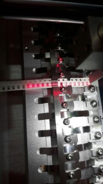 Table top SMT Chip Mounter 29 Feeders 2 Heads SMD LED Pick and Place Machine CHMT36
