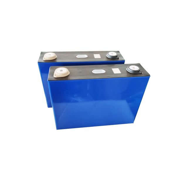 3.2v100ah Lifepo4 Cell Lithium Ion Motorcycle Battery 2.35KG MSDS Certified