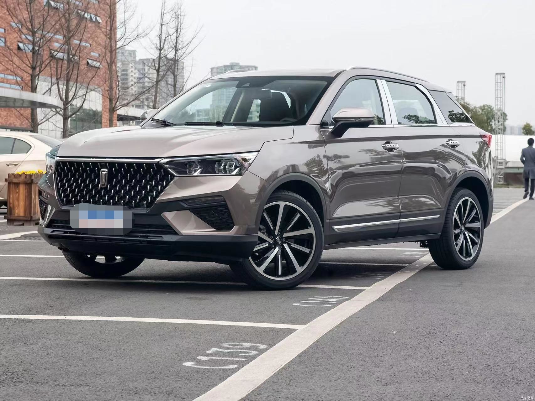 Компакт Suv двигателя Bestune T77 1.5T с камерой 360 новой
