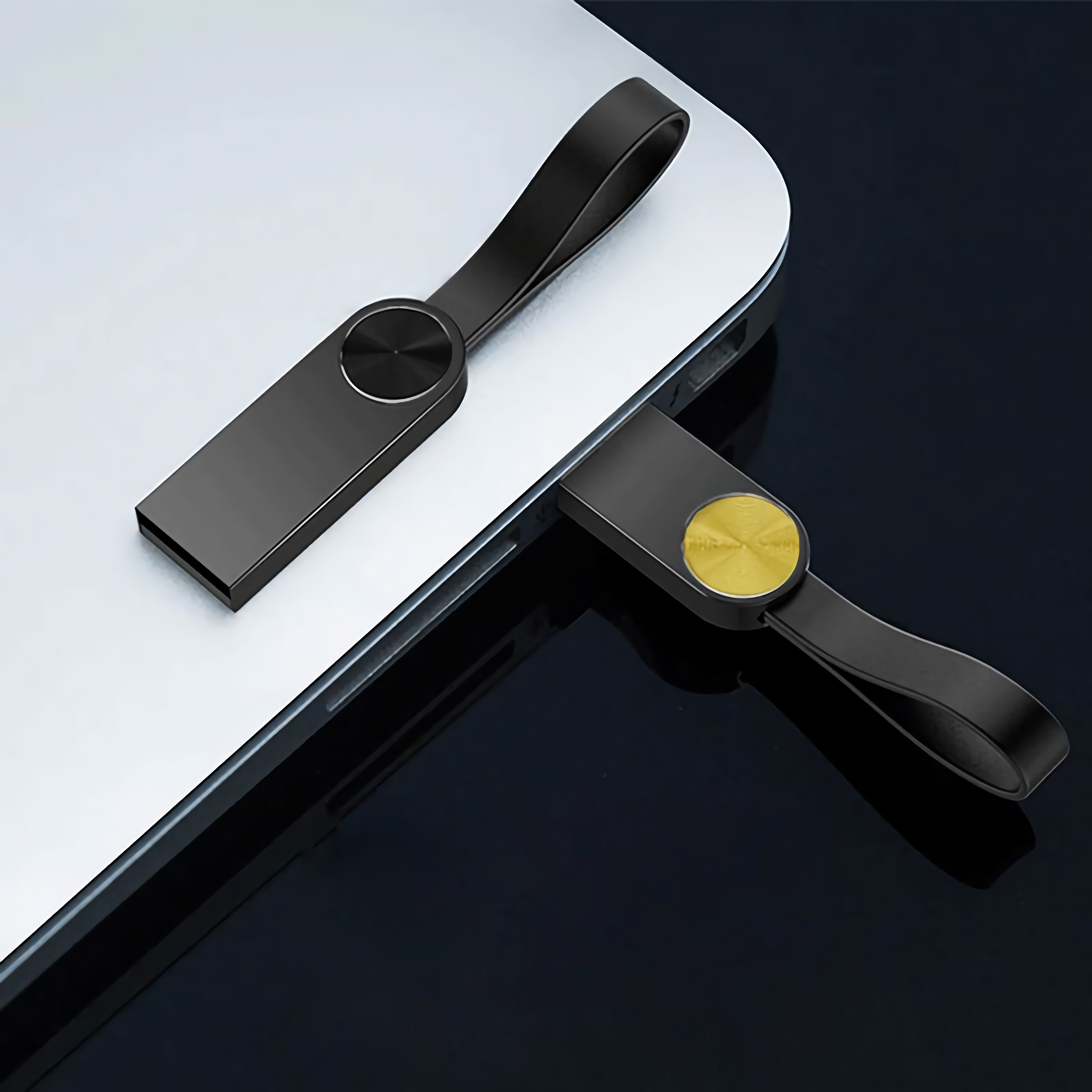Обломоки UDP привода USB металла OEM 32GB 64GB 2,0 внезапные с талрепом