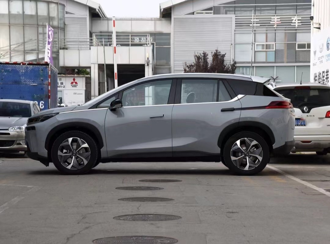 Aion v 2022 версия приведенная 70Intelligence EV компактирует крышу с окошком SUV Openable панорамную