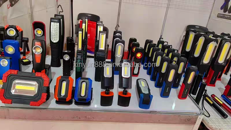 Rechargeable COB Work Lamp Inspection Lamp Handheld Foldable Multifunctional Portable Auto Repair Lamp LED with Magnet