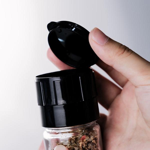 Food Grade 50 ml 80 ml Plastic Shaker Bottle Pet Packing Plastic Spice Jars Grinder Mill Set for Kitchen