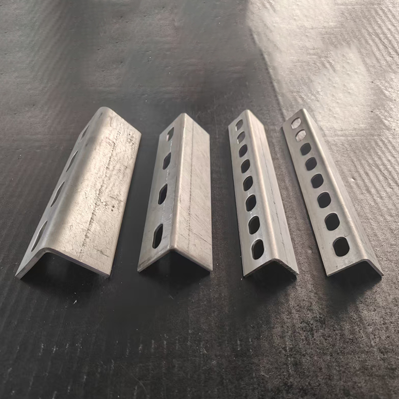 Hot Dipped Galvanized Metal Slotted Channel Angle Iron With 275g/m²  Zinc Coating