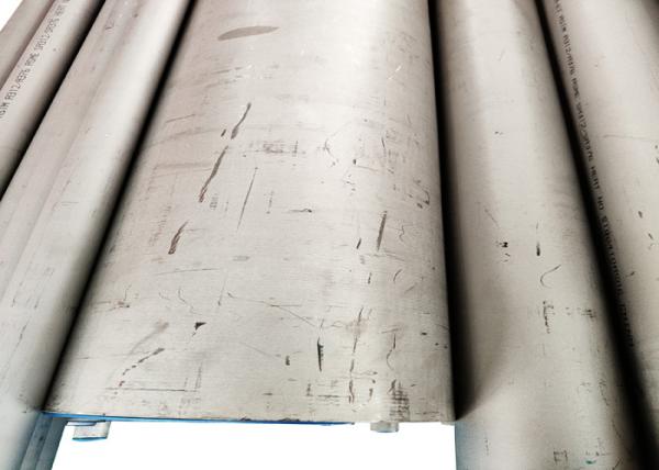 Wooden Cases or Pallets Seamless1/2′′-20′′; Welded1/2′′-48′′ ASTM AISI Petroleum Boiler SS304 Cold Drawn Steel Pipe