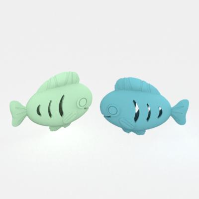 Wholesale colorful Bpa Free Food Grade Silicone Pet Dog Training Fish Shape Toys Snack Slow Leak Silicone Feeder Fish Toys