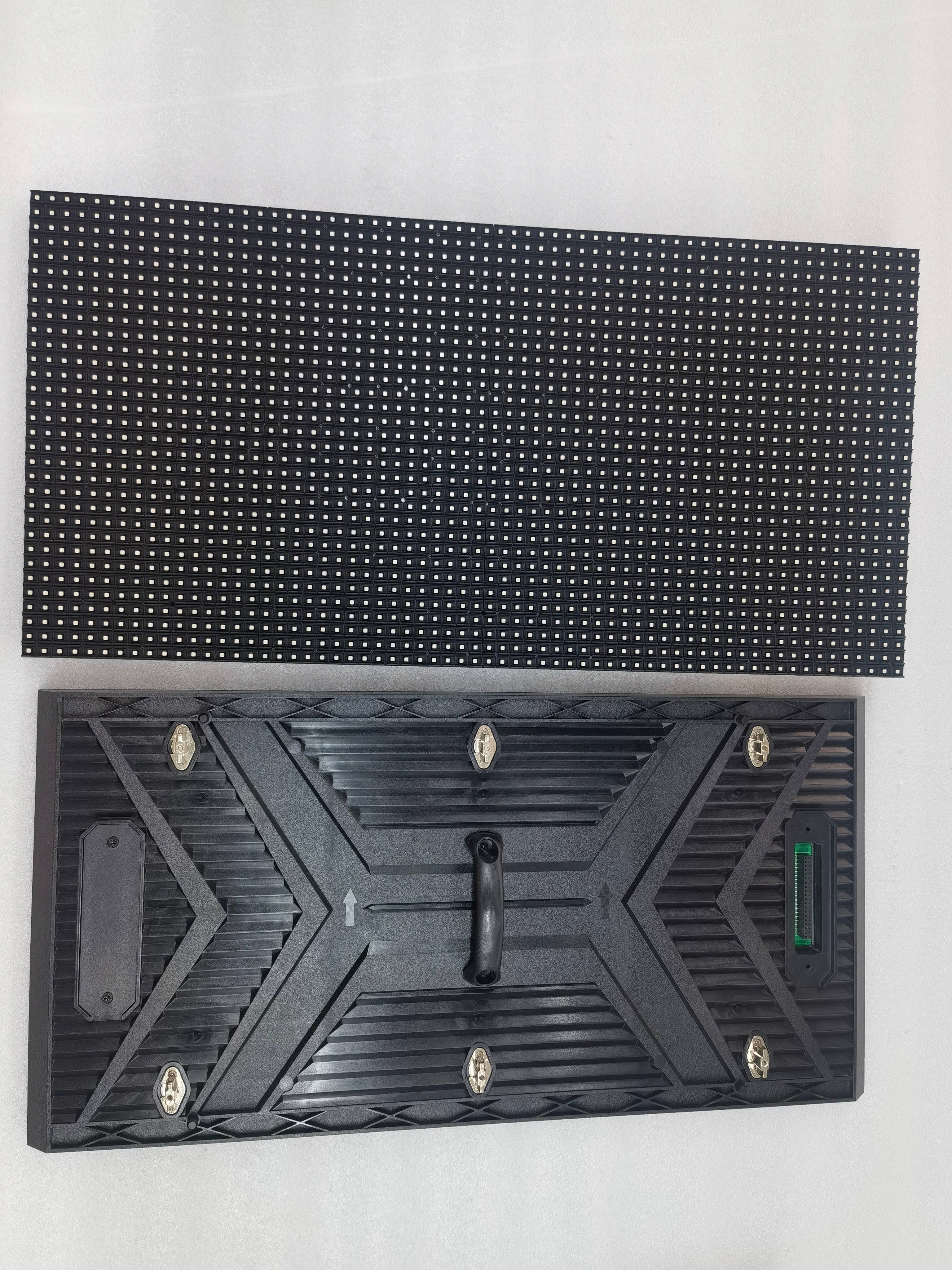 SMD1921 P3.91 Outdoor LED Billboard with 6000nit Ultra-High Brightness Aluminum Cabinet and Front and Rear Access IP65 Protection
