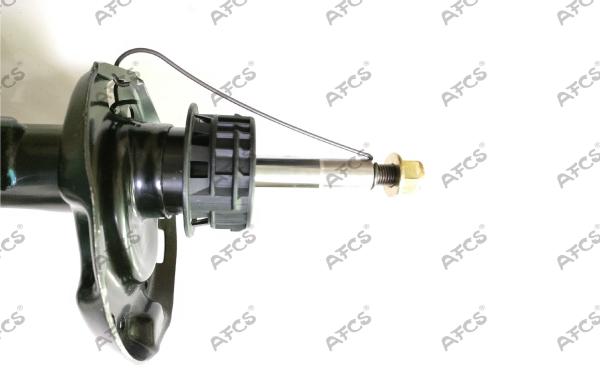 coupé C117 de CLA de 246 323 29 00 Front Shock Absorber For MERCEDES-BENZ