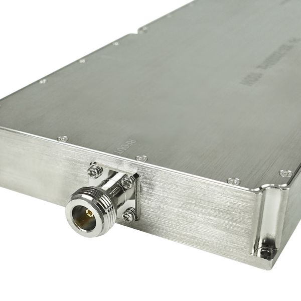Input 5dBm 32V Voltage 100W 300-2700Mz 300-2000MHz RF wide band power amplifier