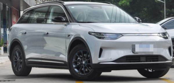 Leapmotor C11 2023純粋な電気500のZhixiang版5ドア5の座席中型SUV