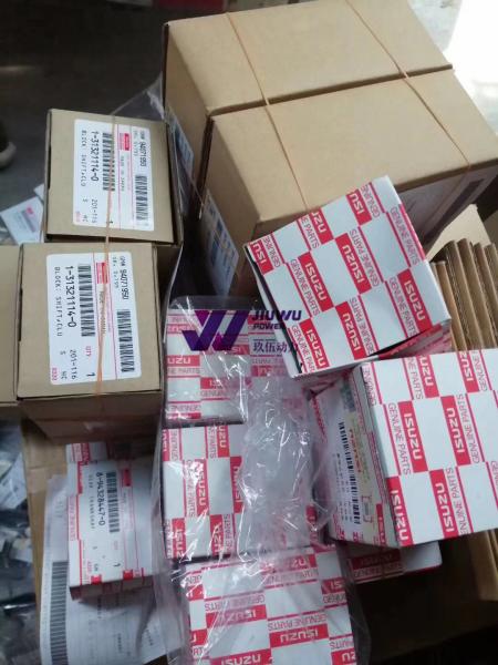 PIN; PISTON 1122110181 - Hitachi  EX400-5 6RB1 ISUZU genuine piston pin 1-12211018-1