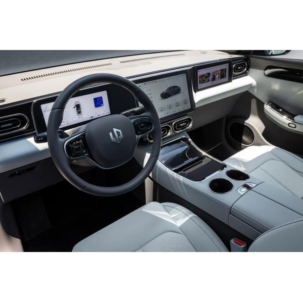 Leapmotor C01 Chinese Electric Sedan 525KM-717KM With Frameless Doors