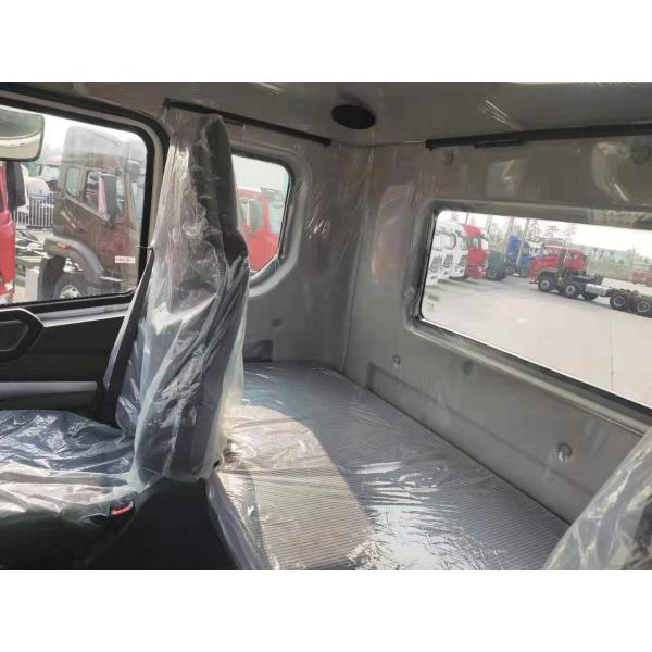 Dongfeng small 4*2 cummins engine 170 hp tractor truck