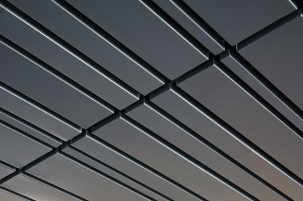 Decorative  Ceiling Aluminium Strip Slat  85mm For Airport Office Ral 9010 White Or Customized