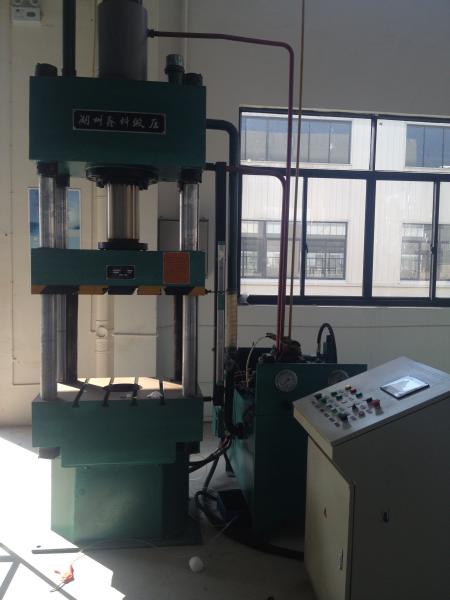 Durable 100 Ton Hydraulic Press , SMC Meter Box Automated Hydraulic Press