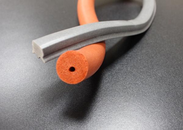 Anti Aging EPDM Rubber Extrusion For Hydraulic Cylinder / Pneumatic Equipment