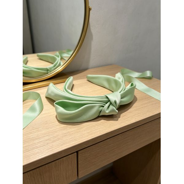 Richstar Satin Bow Knot Headband for Women – Premium Satin Finish with Lightweight Comfort and Secure Anti-Slip Fit