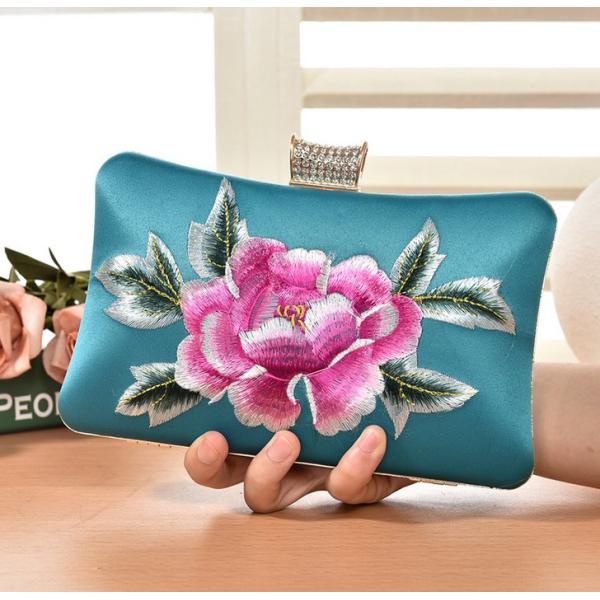 European and American vintage evening bags embroidered clutch bride