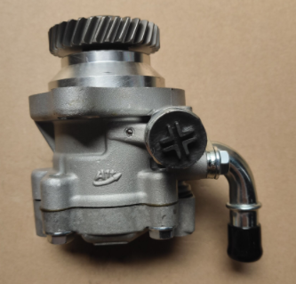 Nissan Urvan Caravan Car Steering Pump For 49110-VW600 49110-VW200 49110-VZ10A
