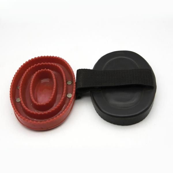 15cm * 10cm Horse Grooming Curry Comb , Rubber Curry Comb For Horses Grooming