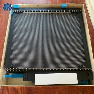 Enfriador de motor para excavadora VOLVO EC240B Radiador de agua antiguo 14566120