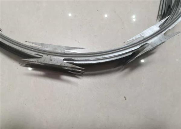 CBT 60 Fish Hook Blade 10Kgs/Roll Razor Wire Concertina
