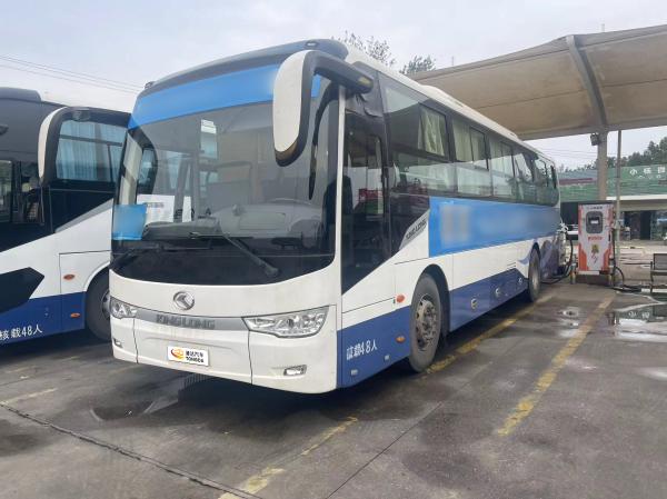 Autobus électrique pur KING LONG blanc de 11 mètres et 48 places équipé de batteries CATL