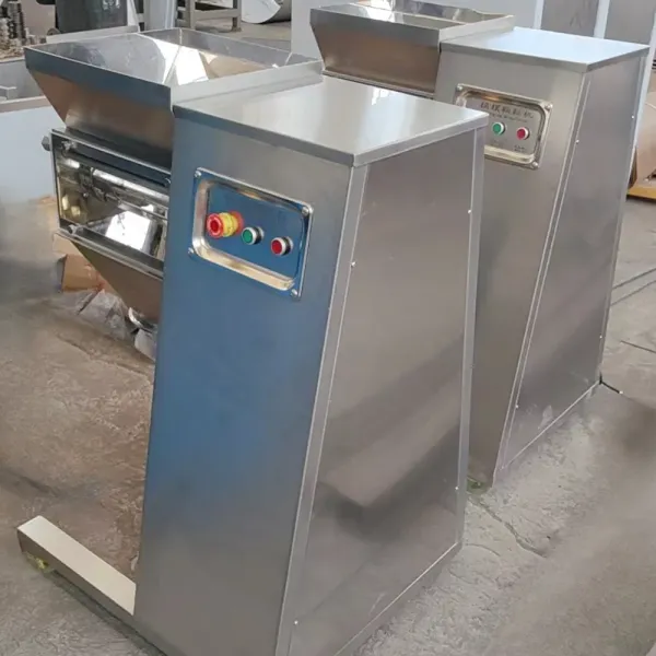 YK Swing Granulator Controllable Particle Size SS High Speed Mixer Granulator