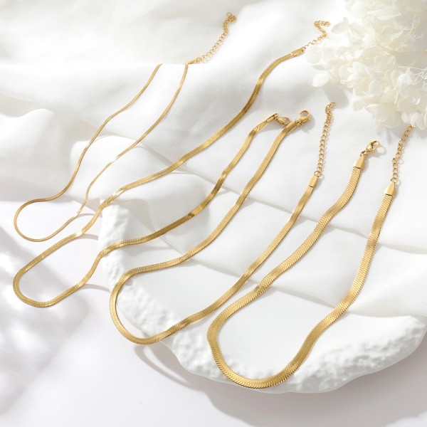 Hot Selling Stainless Steel Chain Vacuum Plated Snake Bone Necklace  Fashionable Necklace Stackable Necklace for Men and Women