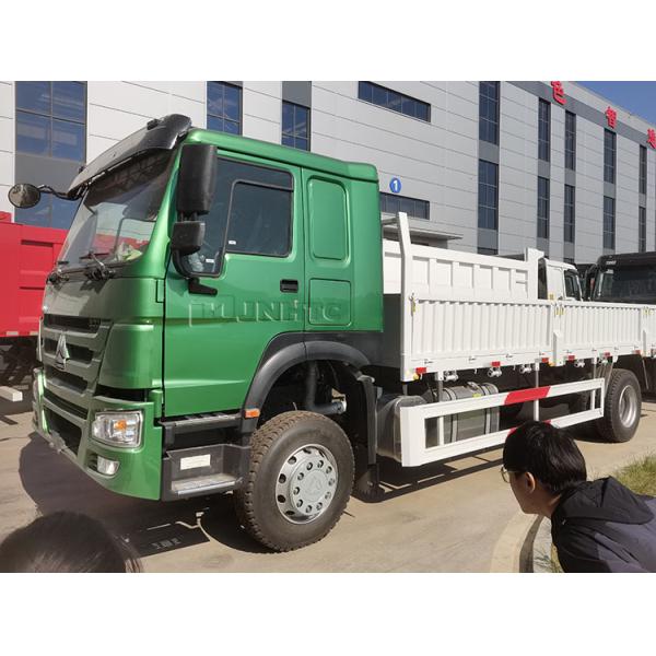 Легкий левый руль Howo грузовой грузовик 4x2 6 колес 300 л.с.