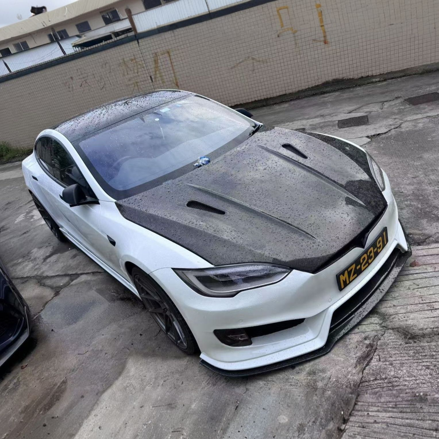 Black Tesla S Body Kit Carbon Fiber Engine Cover Hood Customized