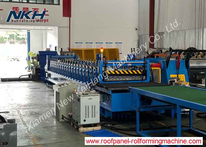 High Speed Roof Panel Roll Forming Machine with Stacker Roof making machine