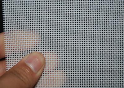 O branco 2 derramou a tela material da malha do Weave liso para o transporte, serviço do ODM do OEM
