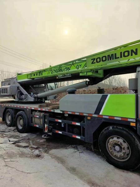 2019 Zoomlion 25 tonnes Cran de camion d'occasion Équipement de levage Cran mobile pour le pliage facile