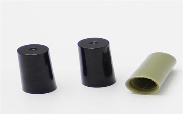 Garrafas vazias de nylon combinadas do verniz para as unhas da escova e do tampão 15ML 13/415