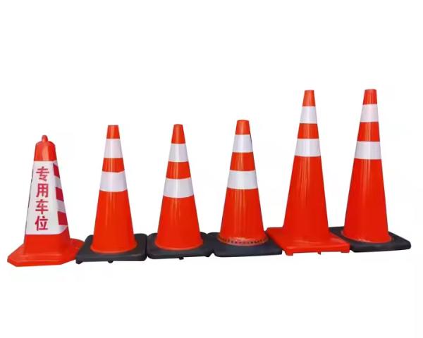 Construction Parking Highway Driveway Hazard Traffic Barrier Divider Safety Cone for Improved Traffic Safety and Control