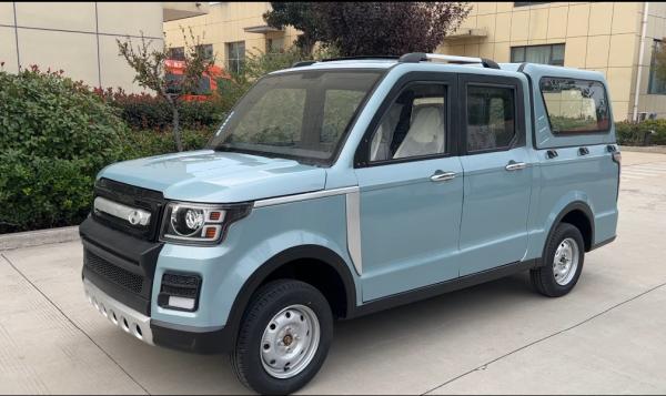 Sapphire Blue Electric Pickup Trucks quatro Wheeler Ev Pickup Truck 5000W