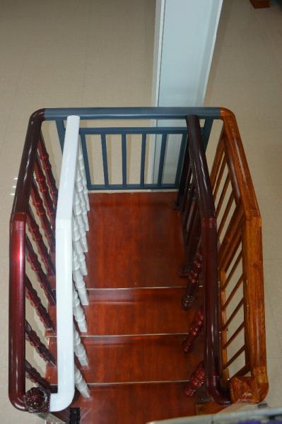 Indoor Decoration Aluminum Industrial Profile Wooden Grain Classic Aluminum Handrail